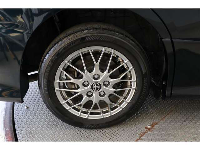 ※純正アルミホイール※　※タイヤ4本新品交換済※【タイヤサイズ205/55R16】