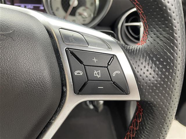 【運転席操作部】快適なドライブを楽しむための機能が装備されています！運転席から触れるので、使いやすいです！除菌プランいれていただくと、さらに清潔で安心していただけます！