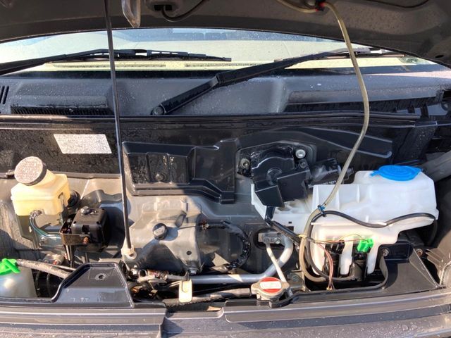 親切・丁寧な専門メカニックスタッフが応対！・車検・点検整備・事故等の修理などアフターサービスも安心。お車のカスタマイズもネクステージのサービススタッフまでご相談ください！