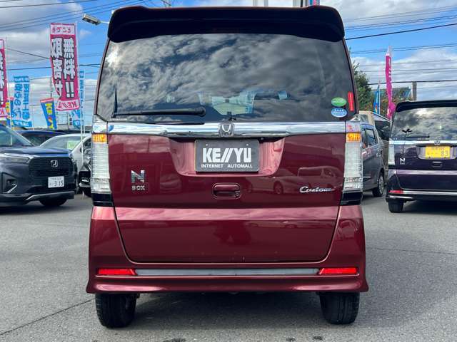 4ヶ月の消耗品も含む無料保証とオプションにて最長5年走行無制限の延長保証☆遠方のお客様はお近くのディーラーにて保証修理をお受けできます♪但し、現状販売車両は除きます。