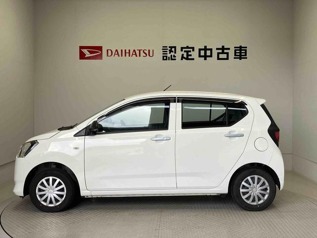 側面からの写真です。ご希望のお車が見当たらない場合は、弊社スタッフがしっかりとお客様のご要望に合ったお車をお探し致します。