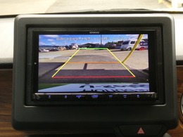 ◆バックカメラ◆リバースにするだけで映ります、後方の安全確認や、狭い駐車場での車庫入れ、雨の日や夜間など視界の悪い時に便利です！安全にバックする為には欠かせない装備です。