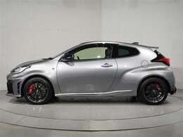 色はプレシャスメタル(1L5)です。