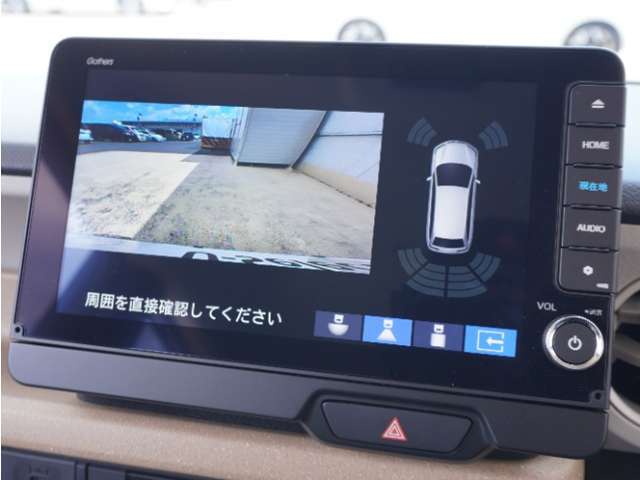 ◆バックカメラ◆リバースにするだけで映ります、後方の安全確認や、狭い駐車場での車庫入れ、雨の日や夜間など視界の悪い時に便利です！安全にバックする為には欠かせない装備です。