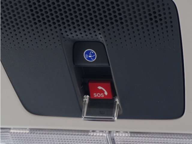 新世代コネクテッド技術「Honda CONNECT」搭載。緊急時にオペレーターのサポートを受けることも可能です。