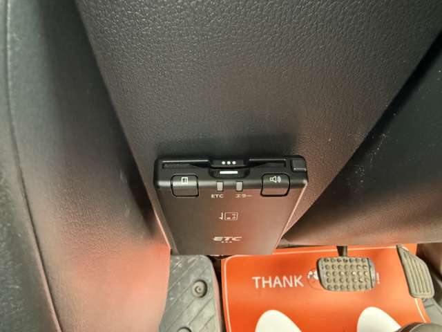 ETCなら高速道路、料金所をスイスイと通過できます。