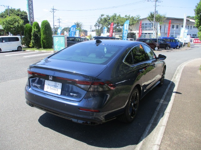 全国のHondaディーラーをご利用頂ける、1年間走行距離無制限の無料保証☆延長保証もございます。