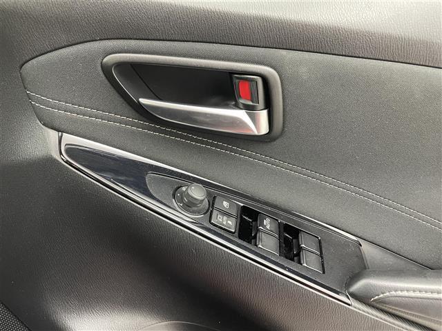 【窓操作部】軽い力で、窓を開けたり閉めたりすることができます！掲載箇所以外にご希望の写真がございましたら、お気軽にお問い合わせ下さい！メールや郵送でお送りさせていただきます。