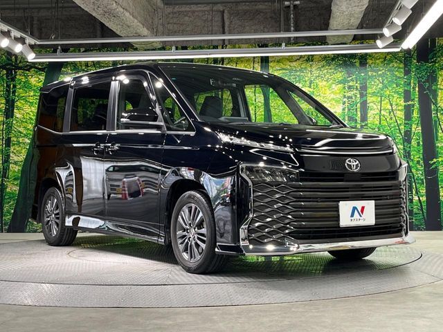 大好評のボディコーティング「弾スプラッシュコート」もご納車までに施工可能。通常のガラスコートと異なる、耐久年数6年の無機質ガラスコーティングが、ボディをキレイな状態に保ってくれます。