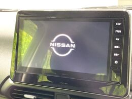 【9型ディスプレイオーディオ】お持ちのスマホやMP3プレイヤーとの無線接続で音楽再生が可能！コードで繋ぐわずらわしさも無く、手軽にお気に入りの音楽を楽しめます。