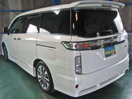 ★踏み間違い衝突防止アシスト（駐車枠検知機能付）★インテリジェントクルーズコントロール（全車速追従機能付、停止～110Km/h範囲内）★インテリジェントブレーキアシスト★プリクラッシュシートベルト