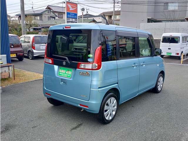 熊本インターより車で約10分。熊本工業専門学校近く農免道路沿いです。※当店は近隣県在住の方への販売に限らせていただきます。