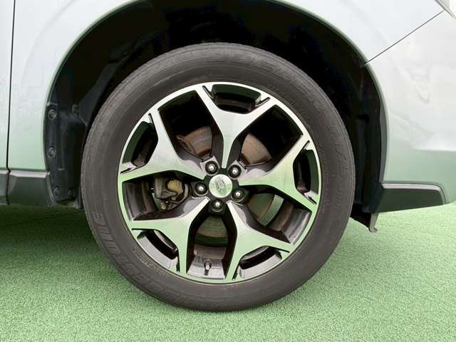 大事なお車をいつまでもきれいに乗っていただきたいので納車前コーティングも別途お受けできます！コーティング種類も3パターンありますのでお問合せ頂ければお答えいたしします！！！