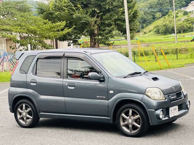 KEIです Amazon.com: SKB w/Think Tank Interior: 57