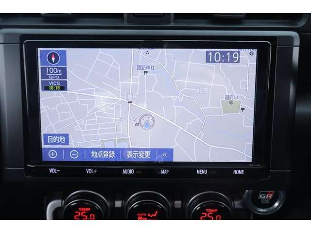 トヨタのT-Connect対応カーナビ（NSZT-Y68T）です。DVD・CD・Bluetooth・SDオーディオ・フルセグTV対応！