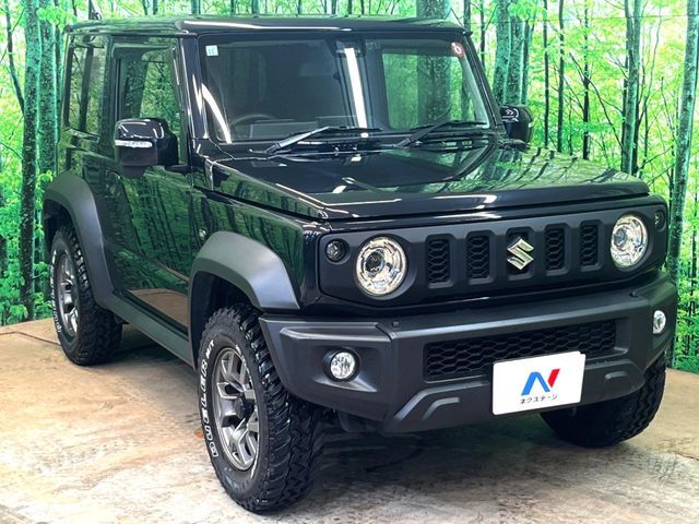 大好評のボディコーティング「弾スプラッシュコート」もご納車までに施工可能。通常のガラスコートと異なる、耐久年数6年の無機質ガラスコーティングが、ボディをキレイな状態に保ってくれます。