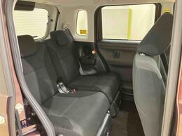 新車・中古車・サービス工場一体型店舗です。中古車はもちろん、ダイハツの新車も販売しておりますので是非一度ご来店下さい！