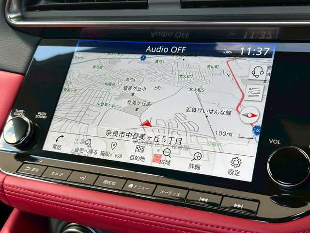 メーカー純正ナビが装備されております。フルセグTV、アップルカープレイ、アンドロイドプレイなど様々対応しております！