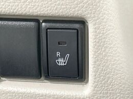 【シートヒーター】寒い日に重宝するシートヒーター！エアコンより早く温まってくれるので寒がりの人も安心ですね♪エアコンの温風は乾燥するから苦手、という方にもをおすすめです。