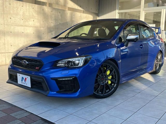 大好評のボディコーティング「弾スプラッシュコート」もご納車までに施工可能。通常のガラスコートと異なる、耐久年数6年の無機質ガラスコーティングが、ボディをキレイな状態に保ってくれます。