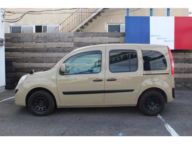 ルノー カングー 1.6 2013年 6.8万キロ (大阪府) FREEDOM AUTO
