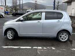 店頭にて展示中ですので、是非、ご来店・お問い合わせ下さい。スタッフ一同お待ちしております。