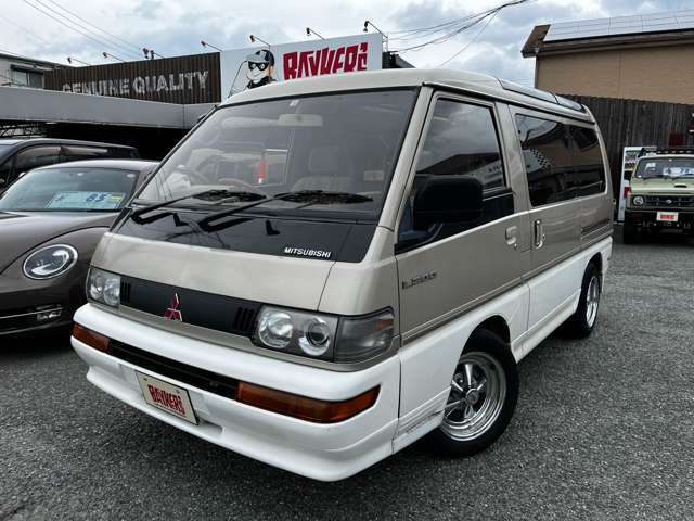 三菱 デリカスターワゴン 2.0 GLX クリスタルライトルーフ 1993