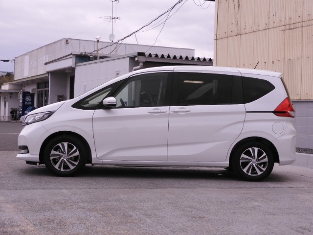 ◆法定整備実施◆Honda認定中古車の整備基準にもとづく整備を実施いたします。法定点検の整備に加え、Honda独自のプラスアルファー点検整備を実施。基準を満たしていない消耗部品を交換いたします。