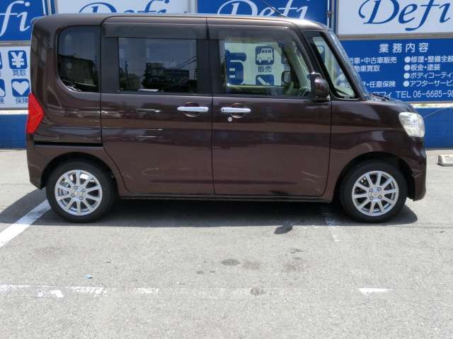 自賠責保険や任意保険も取扱しております。納車当日の加入も可能なので、自動車保険いくらなんだろう・・・なども、すぐにご相談下さい！見積もりさせていただきます！