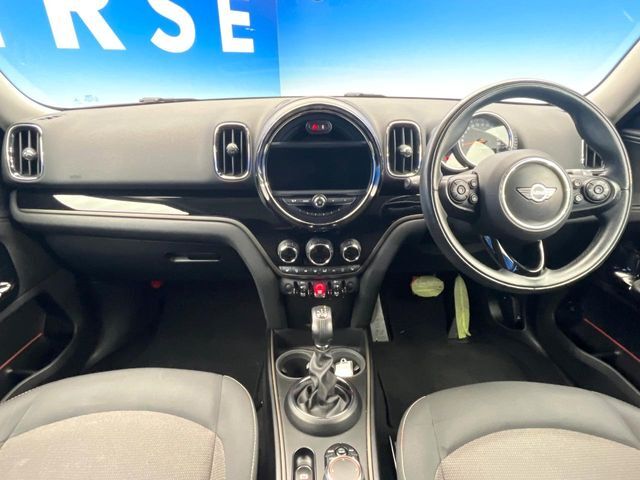 輸入車グループ総在庫数約2，000台！全国の系列店からメーカー・車種問わずご紹介出来るので、あなたにピッタリのお車が見つかるはずです♪まずはお問い合わせ下さい☆