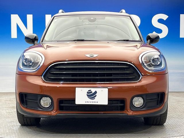 ●ご覧の通り綺麗な状態を維持しているお車ですが、小さなキズの状況や他の箇所のお写真もお送りできます。ご遠方の方でも安心してご検討いただける様、お客様のご希望に応じて出来る限りご対応させていただきます。