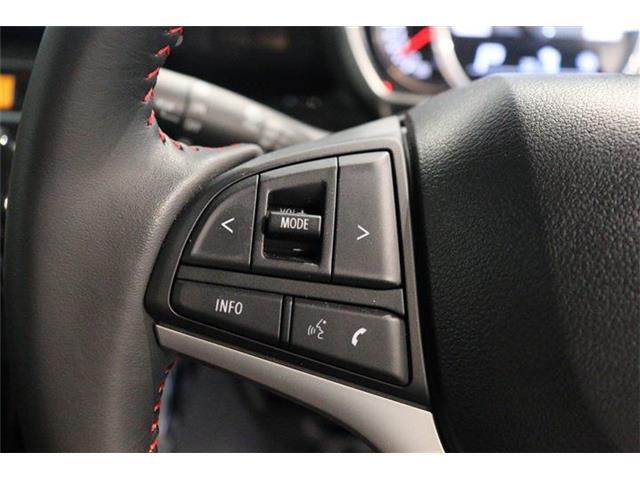 運転しながら操作が出来る画期的装備！これ便利です