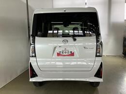 但し当店では販売だけでなく、ご購入後のアフターサービスもご提供となりますので、店頭商談並びに店頭納車可能なお客様への販売とさせていただいています。ご了承下さい。