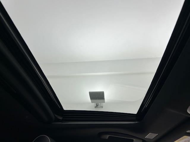◆北は北海道から南は沖縄まで、ご購入いただいたお車は全国にご納車が可能です(有償)！お電話、メール、動画などでリモートでお車のご案内も可能です！親切、丁寧に対応させて頂きますのでお気軽にご相談ください！