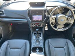 グループ総在庫数約30，000台！！全国の系列店からメーカー・車種問わずご紹介出来るので、あなたにピッタリのお車が見つかるはずです♪まずはお問い合わせ下さい☆