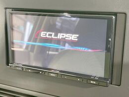 【フルセグTV付ナビゲーション】使いやすいナビで目的地までしっかり案内してくれます。各種オーディオ再生機能も充実しており、お車の運転がさらに楽しくなります！！