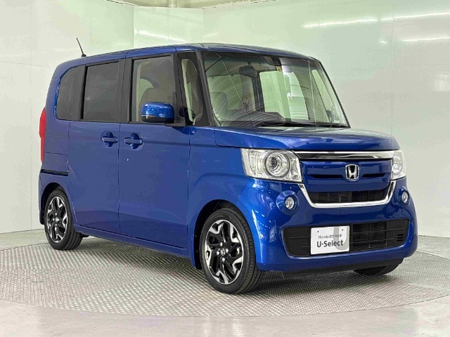 令和2年式のN-BOX入庫！！ホンダセンシング搭載車！！純正メモリーナビ（VXM-195VFi）！！両側電動スライドドア！！左右シートヒータ！！純正ドライブレコーダー！！ETC！！USB充電接続端子！