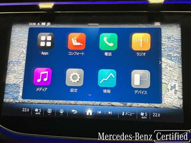新しくなったセンターコンソールはスマートフォンを操作するような感覚でナビから車両の設定までが可能です。
