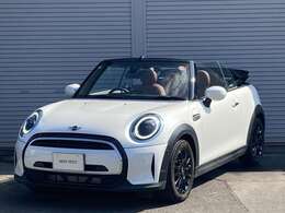 幌を開けても魅力的なデザインです。