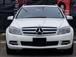 キーレスゴー　純正ナビ　フルセグTV　Bluetoothオーディオ　バックカメラ　ハーフレザーシート　クルーズコントロール　純正17インチアルミホイール　HIDヘッドライト　ルーフレール　MTモード付