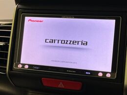 【ナビゲーション】使いやすいナビで目的地までしっかり案内してくれます。各種オーディオ再生機能も充実しており、お車の運転がさらに楽しくなります！！