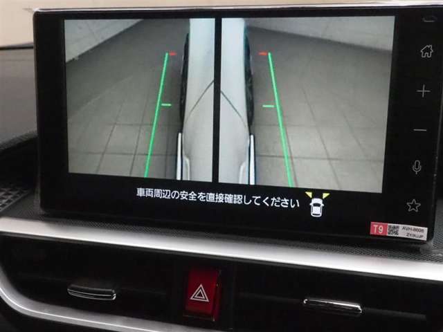 サイドまでカメラが付いており、安心安全です。