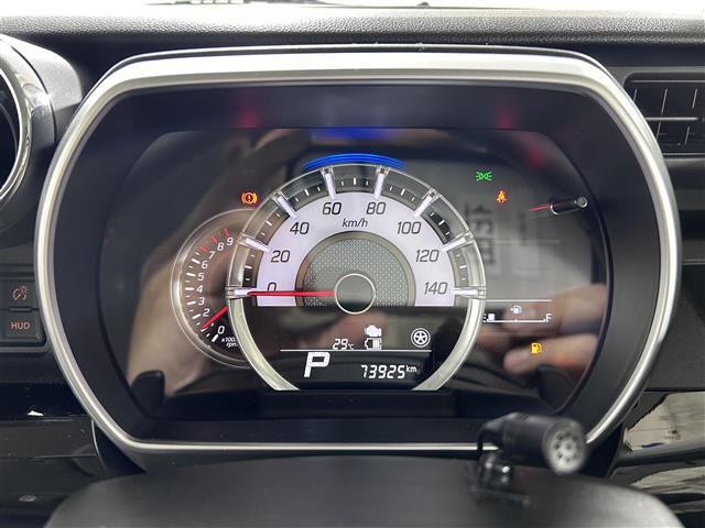 【スピードメーター】メーターがシンプルで見やすく運転しやすいですね！
