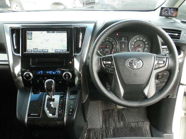 実際に見ていただければこの車の良さが伝わるかと思いますので、ぜひ一度ご来店ください！