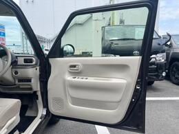 「この車の写真をもっと見たい」「状態が気になる」「この装備はついている？」どんな小さな疑問でもお気軽にお問い合わせください！