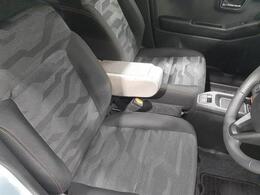 「この車の写真をもっと見たい」「状態が気になる」「この装備はついている？」どんな小さな疑問でもお気軽にお問い合わせください！