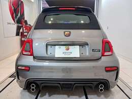 弊社ではせっかくご来店いただきましても商談などにより展示・保管店舗が複数御座いますので、現車確認・ご試乗などをご希望の際には、事前にお問い合わせの上ご確認下さいます様、お願い申上げます。