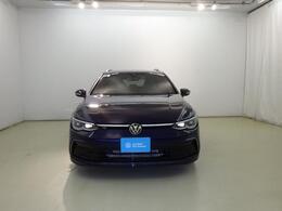 VWは小さな車も、大きな車も、平等です。クラスによって品質や安全性に差を付けない。ボディ剛性と精度、重厚なドアの音はどの車種も共通です。是非一度体感してみて下さい。