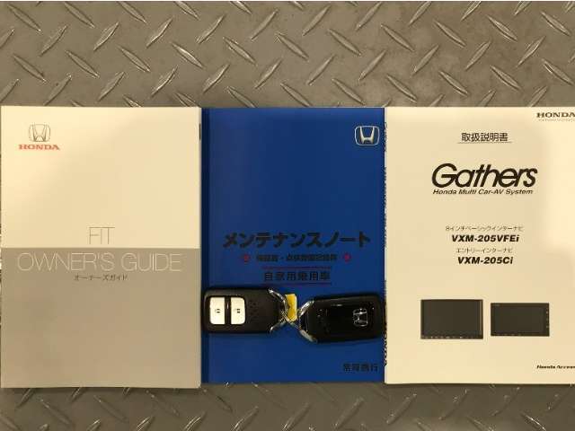 買う時だけでなく、買った後も「安心・満足」が続く。それが、Hondaの認定中古車です♪