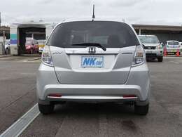 日本全国に登録納車可能です！！遠方の方もお任せ下さい。ご契約から登録・納車までの流れや、登録・陸送費用など詳しくお知りになりたい方もお気軽にお問合せ下さい！